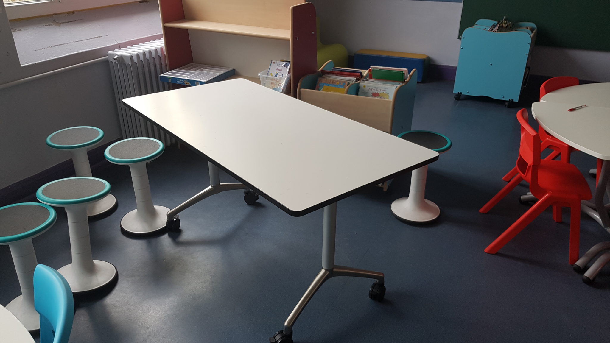S’équiper chez Manutan Collectivité – Ecole des Juliettes